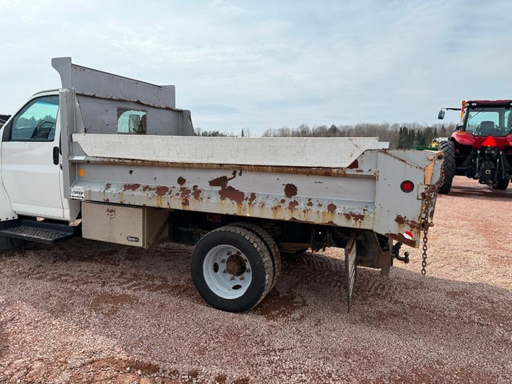 #205-•-lot-205-image-19