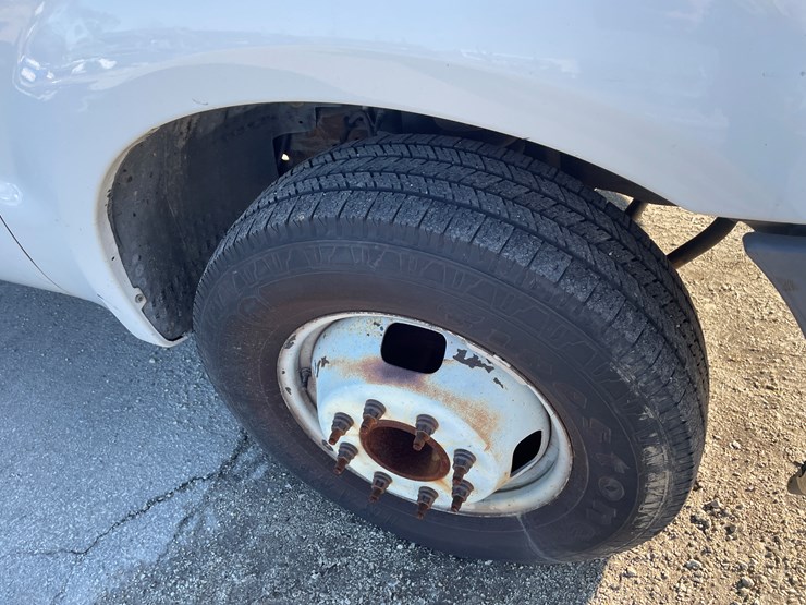 2007-ford-f350-xl-image-26