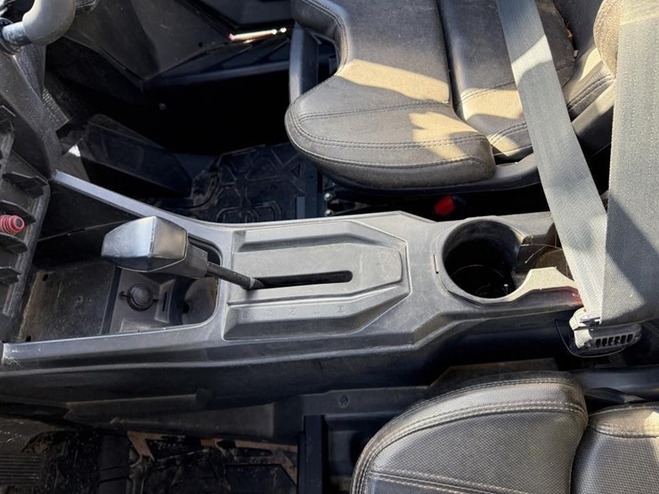 2022-polaris-pro-xp-sport-utv-image-9