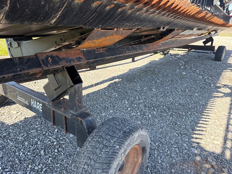 2013-case-ih-2152-image-40