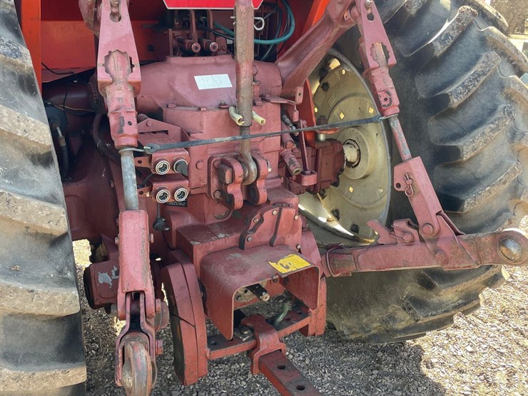 allis-chalmers-7040-2wd-tractor—1-owner-image-22
