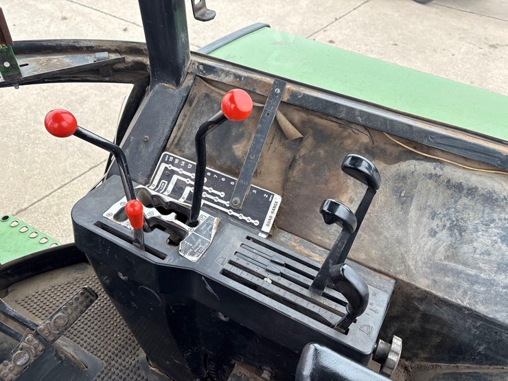 john-deere-4030-image-38