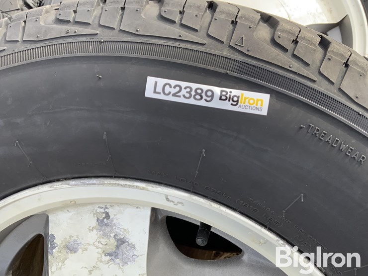 chevrolet-suburban-image-11