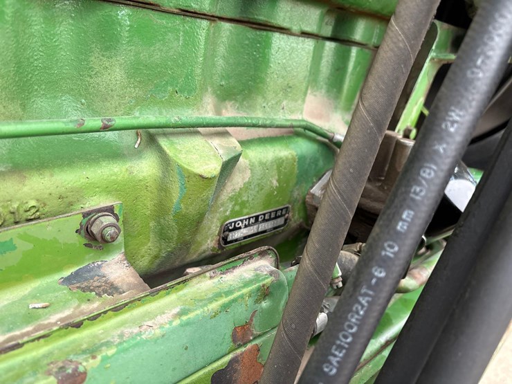 john-deere-4030-image-24