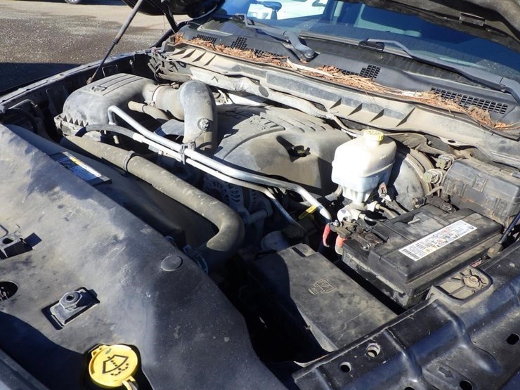 2015-dodge-2500-image-10