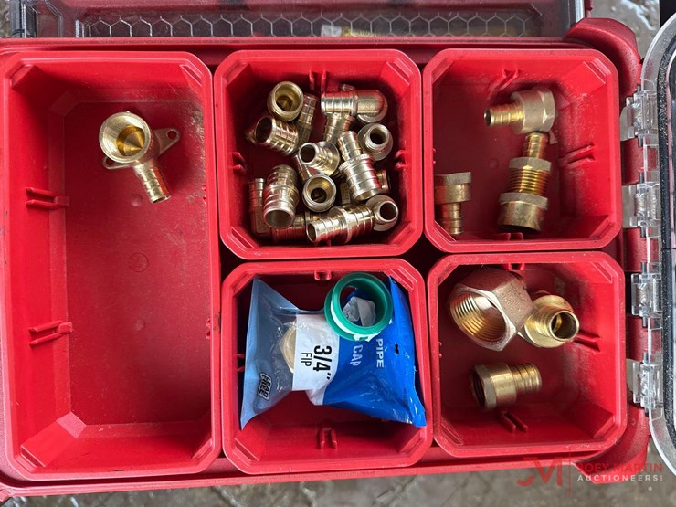 milwaukee-packout-w/-misc.-tools/-fittings-image-6