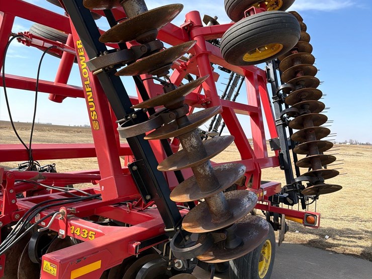 2008-sunflower-1435-image-34