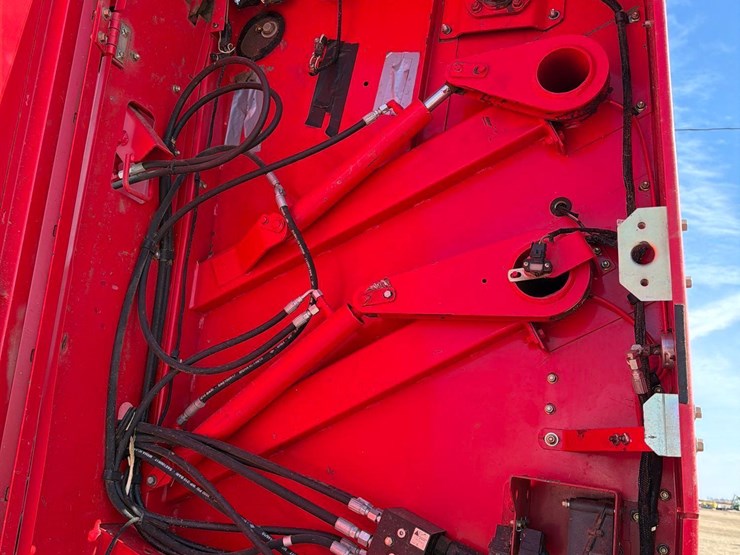 massey-ferguson-2856a-image-36