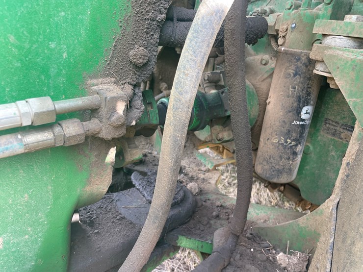 2010-john-deere-9430-image-25