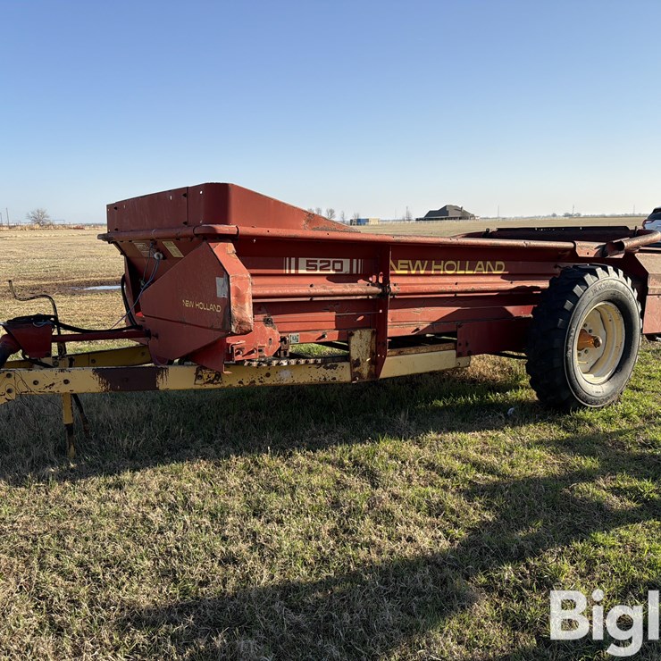 NEW HOLLAND 520