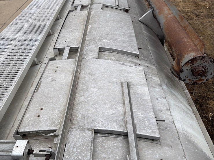 1999-bulkliner-36ft-semi-feed-trailer-image-52