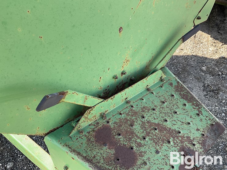 john-deere-68-image-12