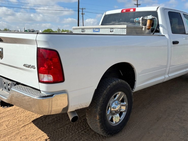 2018-dodge-2500-image-3