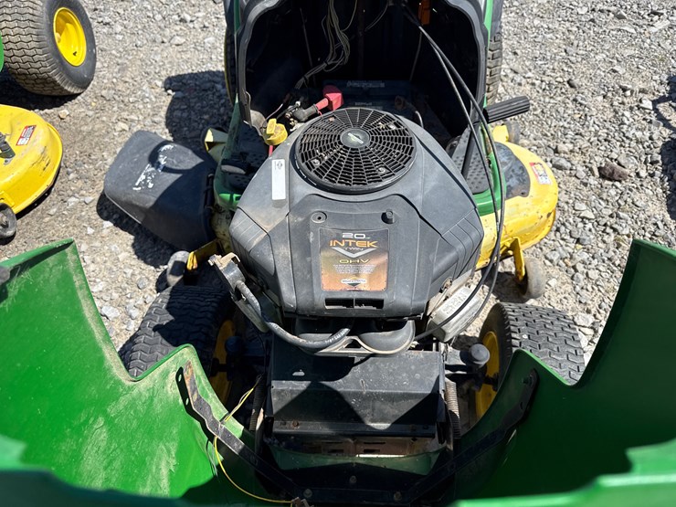 john-deere-l120-image-14