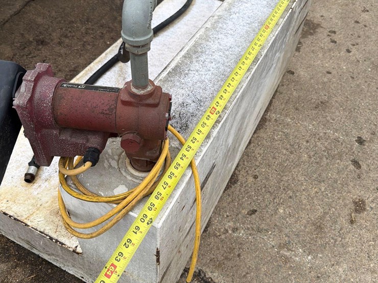 100-gallon-l-shaped-pickup-bed-fuel-tank-image-8