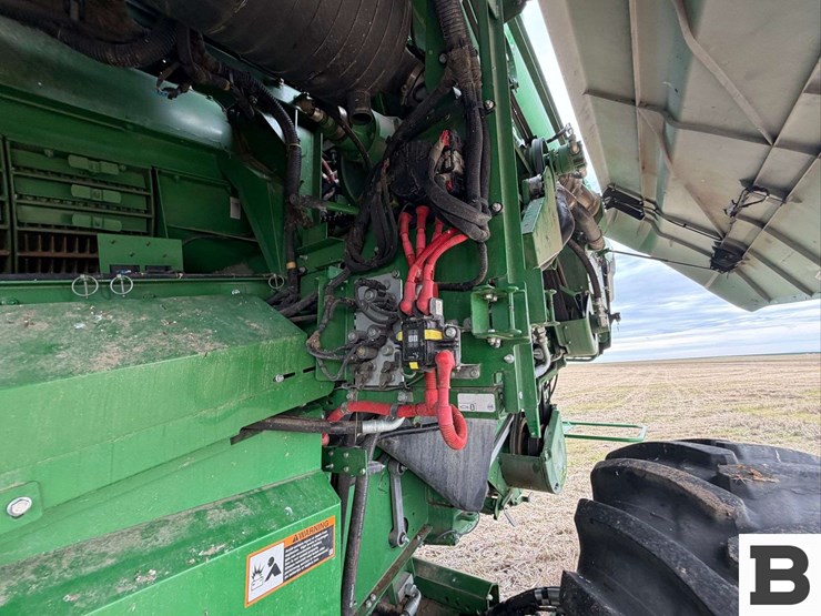 2023-john-deere-s780-image-28