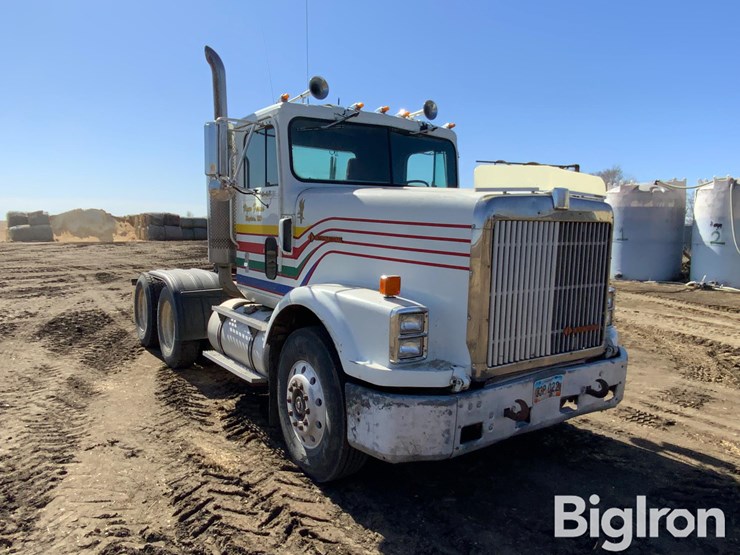 1991-international-9300-image-3