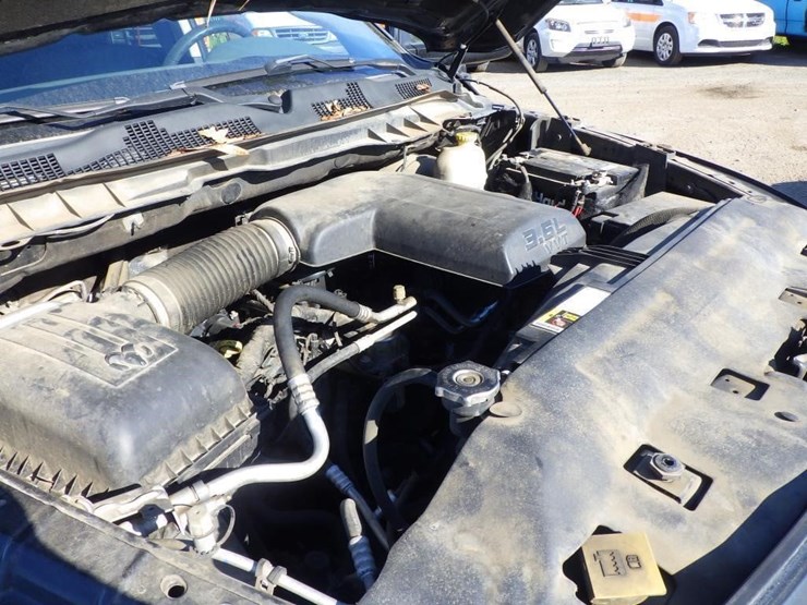 2016-dodge-1500-image-11