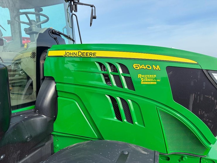 john-deere-6140m-image-33