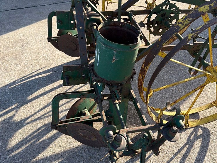john-deere-2-image-5