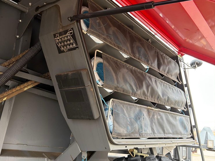 massey-ferguson-2290-image-57