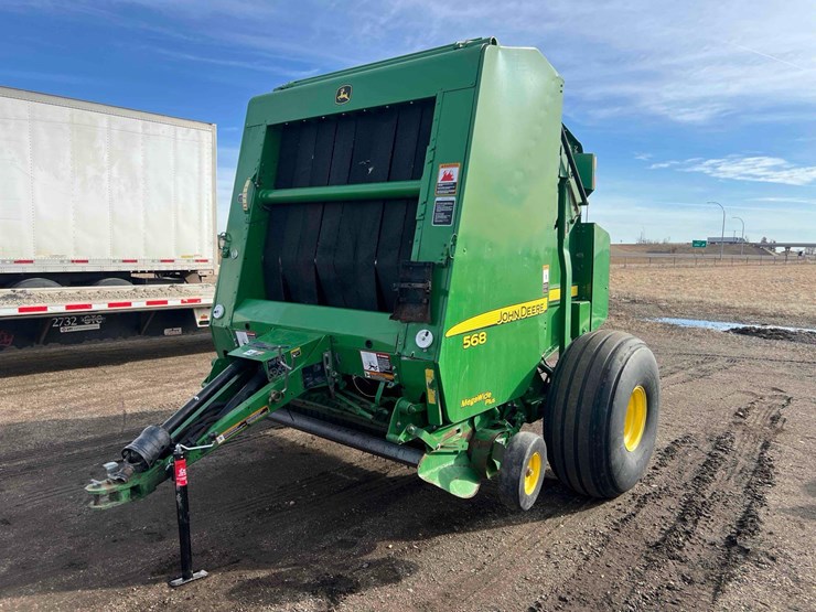 john-deere-568-image-1