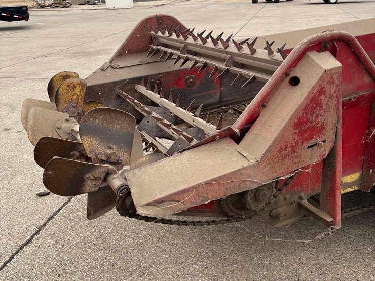 new-holland-516-image-13