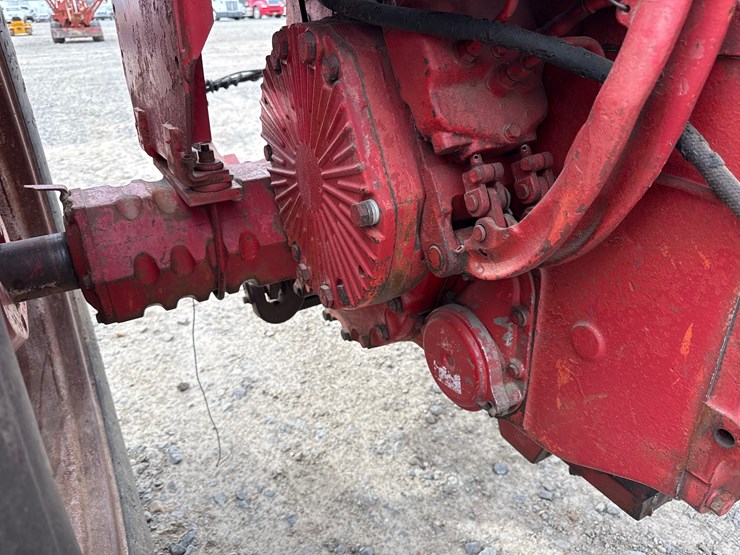 international-1400-image-21