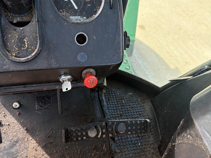 john-deere-4430-image-40