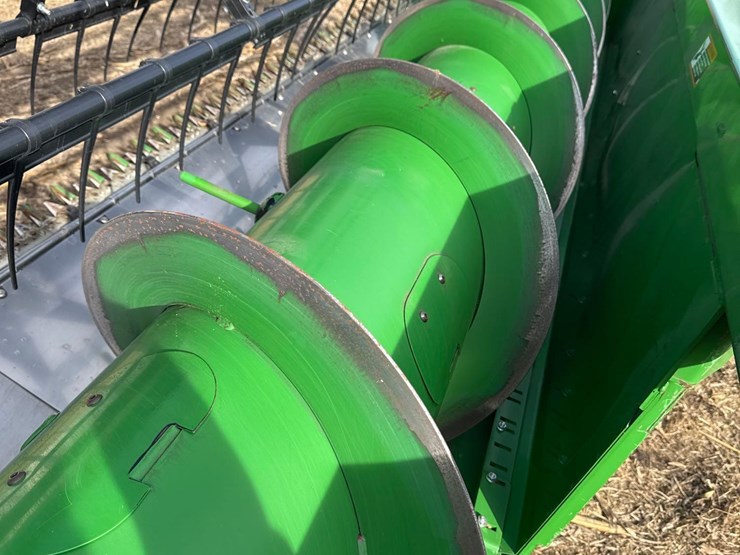 2021-john-deere-930f-image-34