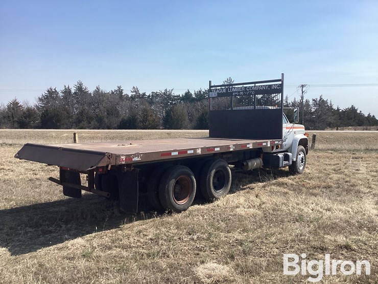 1984-gmc-6000-image-5