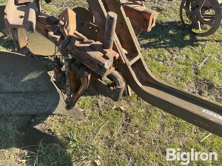 2-bottom-plow-image-12