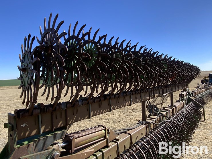 john-deere-400-image-19