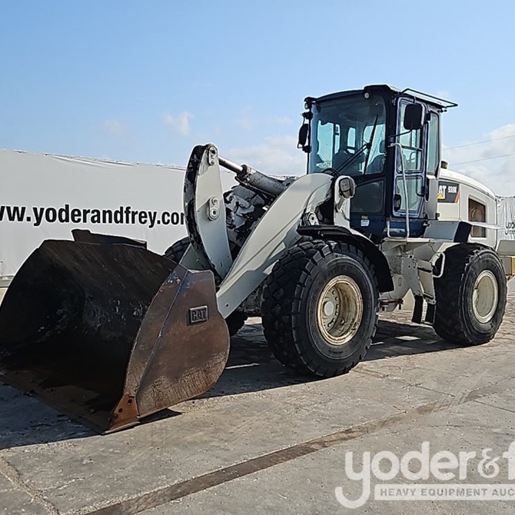 2015 CATERPILLAR 938K