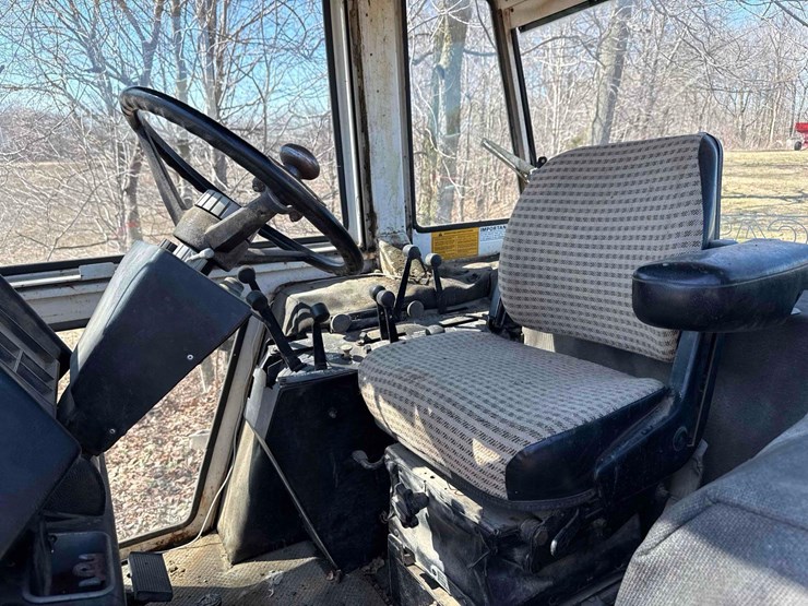 case-2390-for-parts-image-15