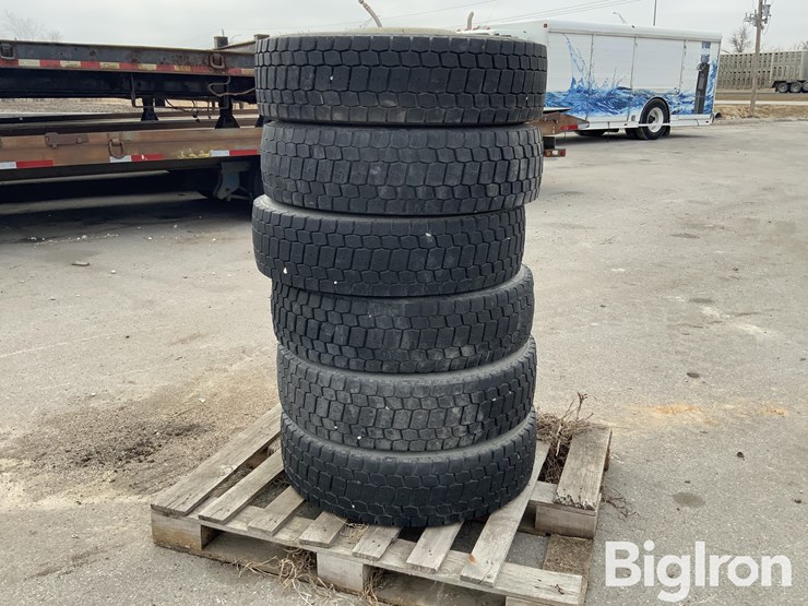 massey-ferguson-730-image-2