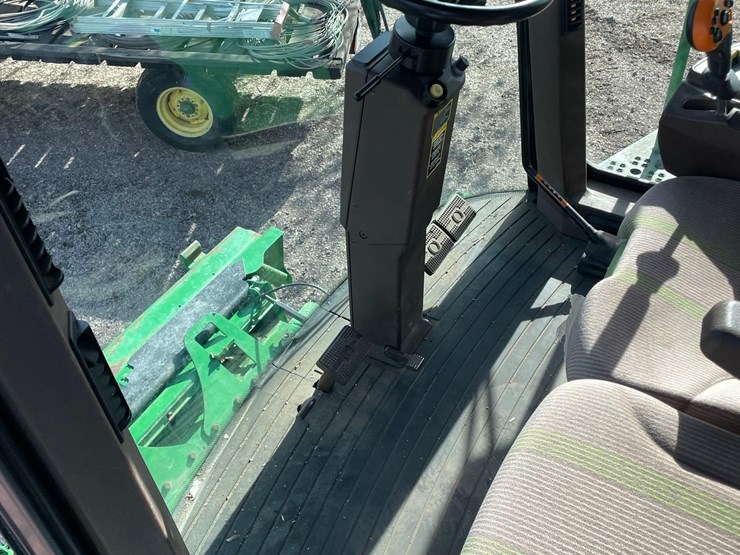 2007-john-deere-9560-sts-image-57