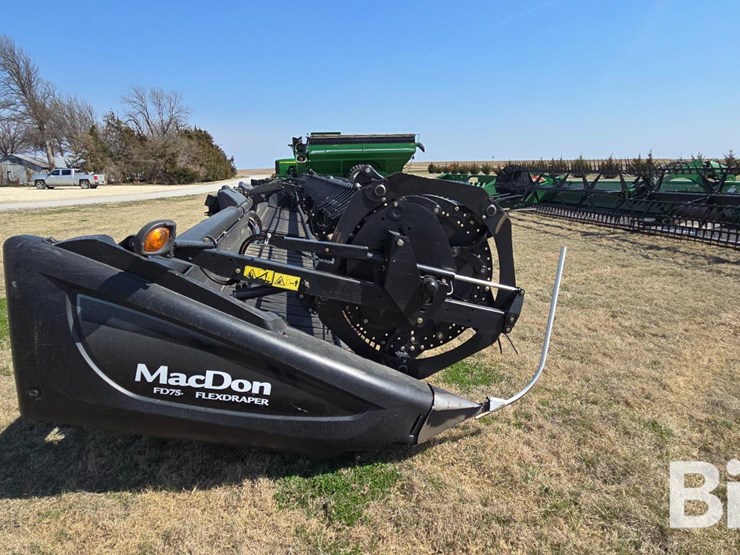 2014-mac-don-fd75-image-4