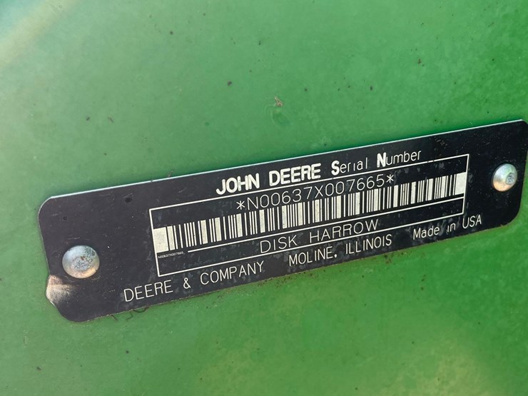2005-john-deere-637-image-30