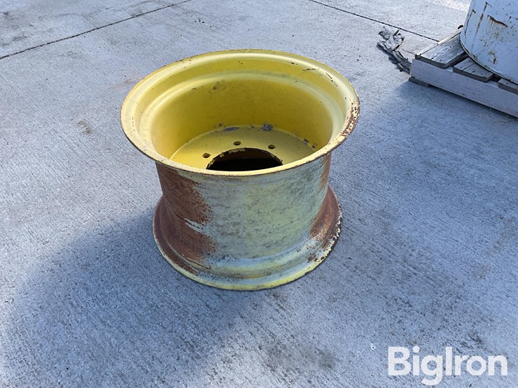 john-deere-14-image-6