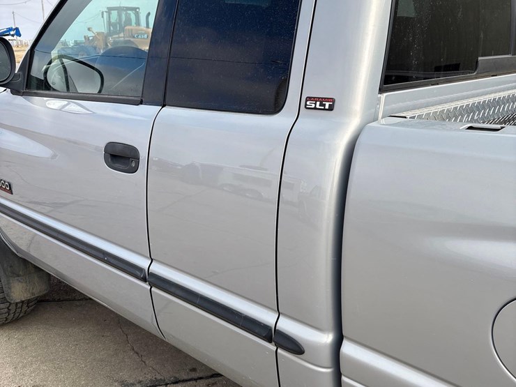 2001-dodge-ram-2500-image-7