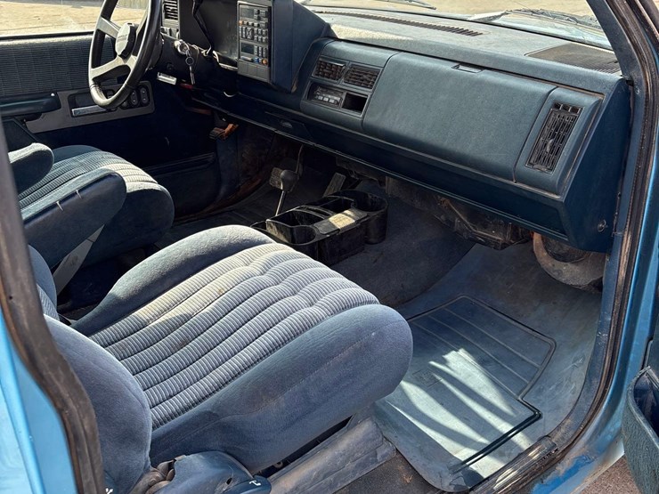 1994-chevrolet-silverado-1500-image-51