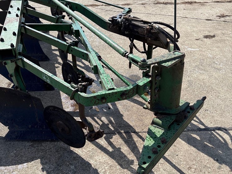 john-deere-5-image-5