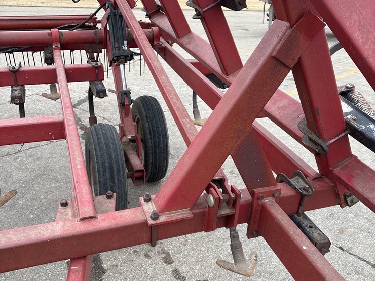 case-ih-4600-image-9