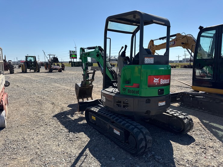 2017-bobcat-e26-image-4