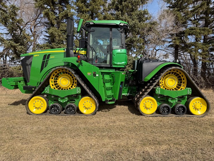 2022-john-deere-9rx-640-image-2