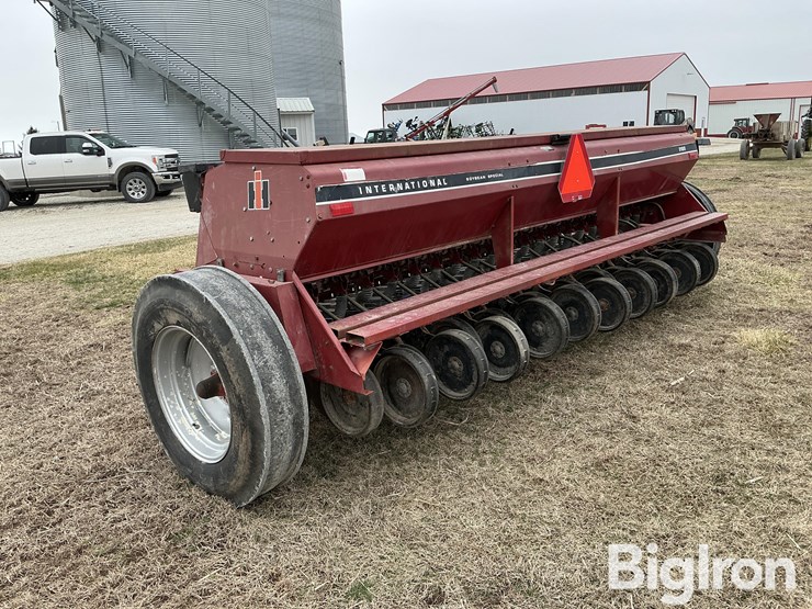 international-5100-image-7