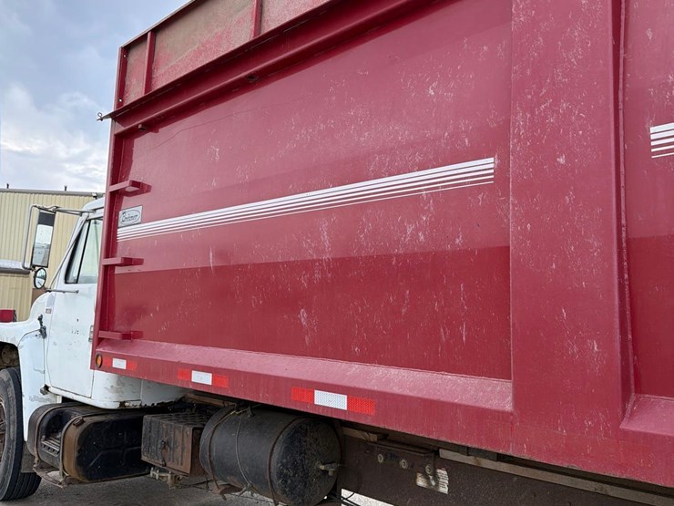 1980-international-s1900-image-39