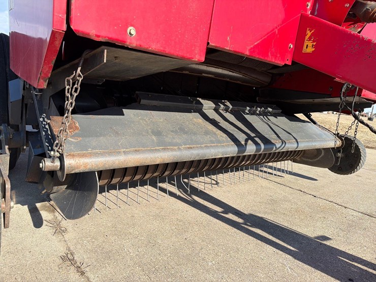 massey-ferguson-2856a-image-11