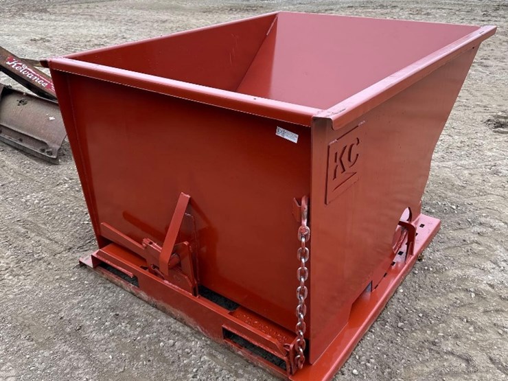 734---1.5-yard-self-dumping-hopper-image-2